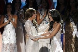 Eerste eredame Miss Universe is van Tenerife