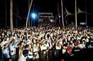 Feest in het wit Fiestas los Cristianos 2017